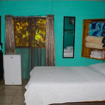 Posada Rio Celeste La Amistad Exterior photo
