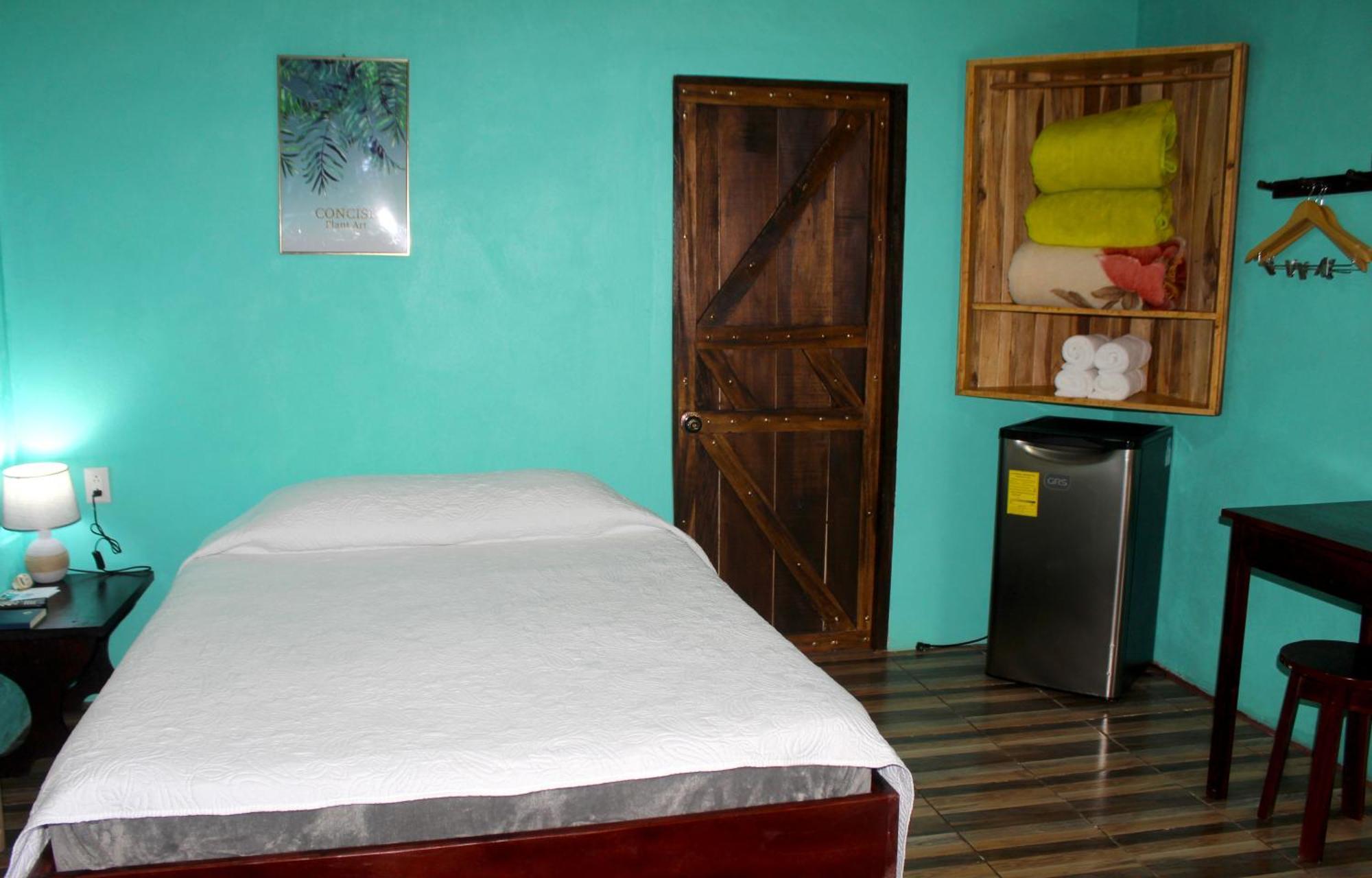 Posada Rio Celeste La Amistad Exterior photo