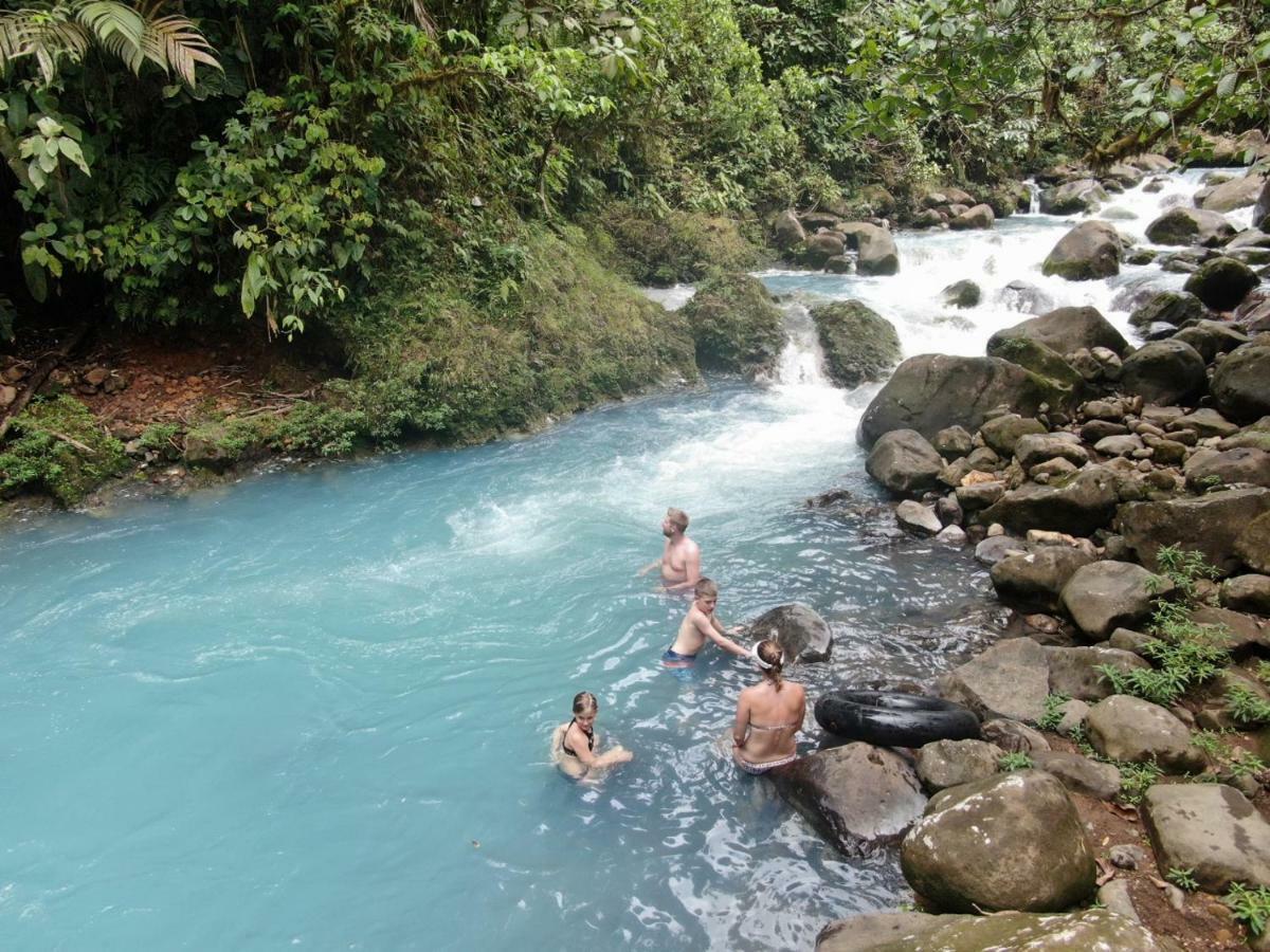 Posada Rio Celeste La Amistad Exterior photo